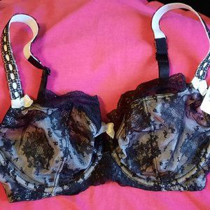 Plus size bra Paramour